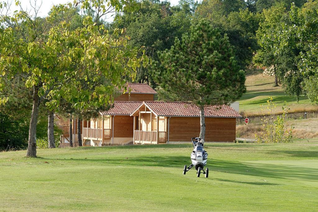 Madame Vacances - Residence Du Golf D'Armagnac Eauze Room photo