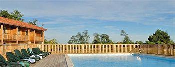 Madame Vacances - Residence Du Golf D'Armagnac Eauze Exterior photo